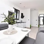 Awesome Apartment In Brodarica With Sauna